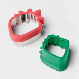 Strawberry and Green Sandwiches Cutters
